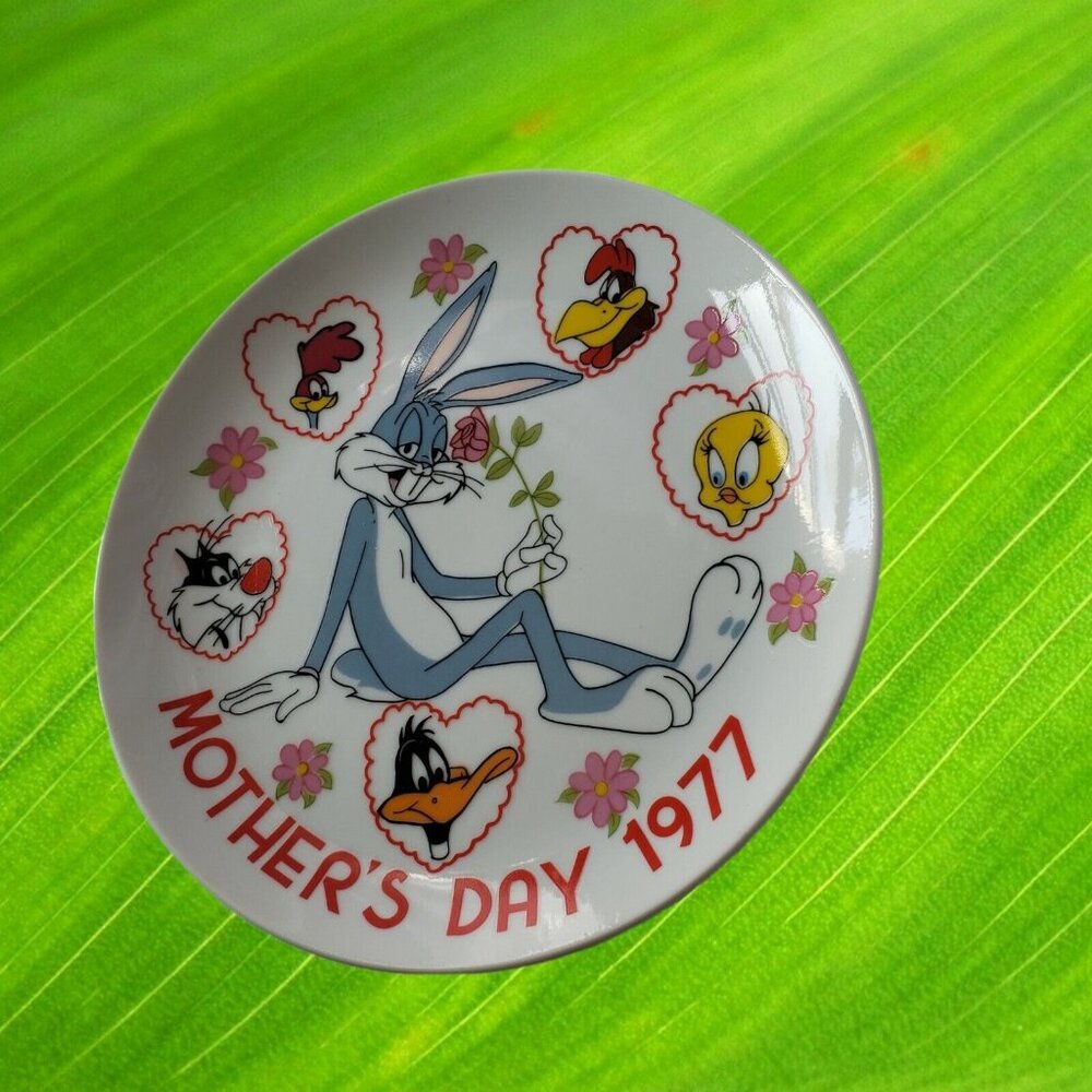 Looney Tunes Limited First Edition 1977 Mother's Day Collector's Plate - Picture 2 of 7